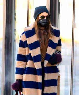 Как одеваться, когда на улице невыносимо холодно? Мастер-класс от Ирины Шейк