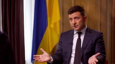 Зеленский обсудил с руководителем Pfizer поставки вакцины в Украине