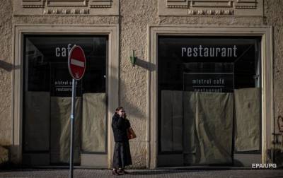 В Чехии на год запретят работу ресторанов-нарушителей карантина