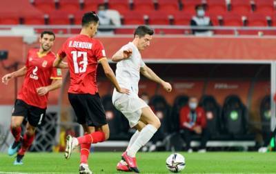 Дубль Левандовски вывел Баварию в финал Клубного чемпионата мира
