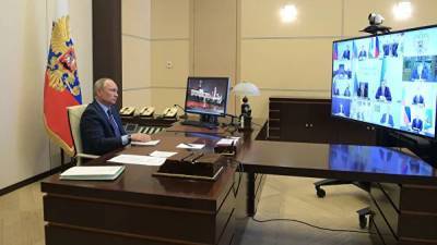 Владимир Путин обсудит предстоящие выборы с лидерами думских фракций