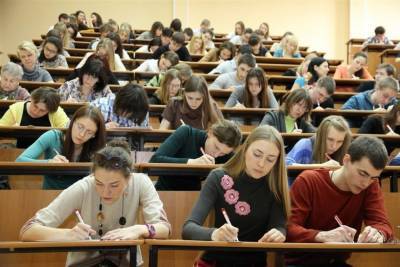 Ярославские вузы возвращают студентов в аудитории