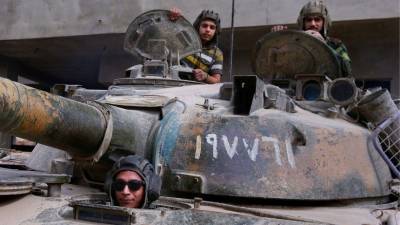 Военные РФ провели в Сирии масштабные учения с местными танкистами