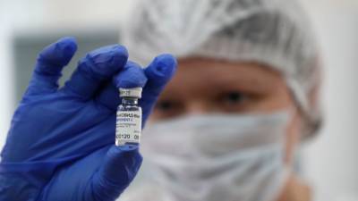 Германия присматривается к "Спутнику V" из-за дефицита вакцин в ЕС