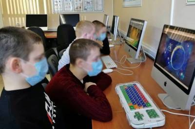 Кузнецова заявила о необходимости федерального контроля за контентом для детей в Сети