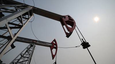 Нефть пошла вверх: цена на Brent достигла 61 доллара