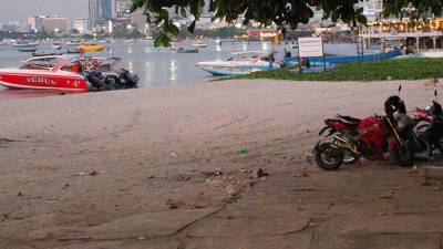 Россиянина с перерезанным горлом обнаружили на одном из пляжей Таиланда