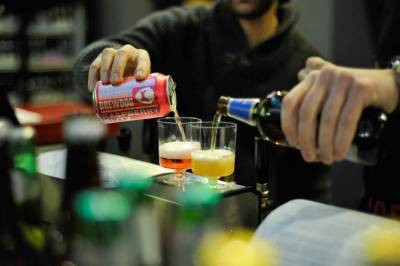 Минимальную цену на пиво могут установить в России