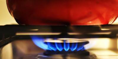Ряд газоснабжающих компаний снизили цены на газ на январь