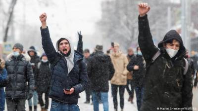 Более 180 деятелей культуры и ученых призвали изменить законодательство РФ о митингах