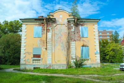 На расселение квартала по программе реновации в Петербурге потратили 455 млн рублей