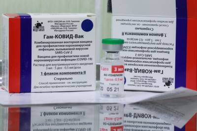 Почти 9 тысяч комплектов вакцины «Спутник V» поступило в Северную Осетию