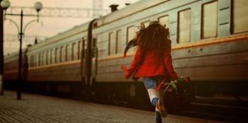 Сбежавшую к любимому в Череповец восьмиклассницу полиция сняла с поезда