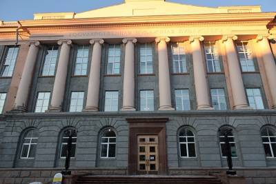 В Челябинске возбудили уголовное дело о мошенничестве при ремонте публичной библиотеки