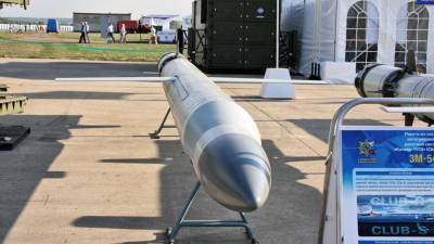 Российские подлодки проекта "Лада" оснастят крылатыми ракетами "Калибр"