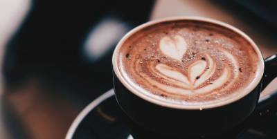 Диетолог Светлана Фус не рекомендует заменять завтрак на чашку бронекофе - ТЕЛЕГРАФ