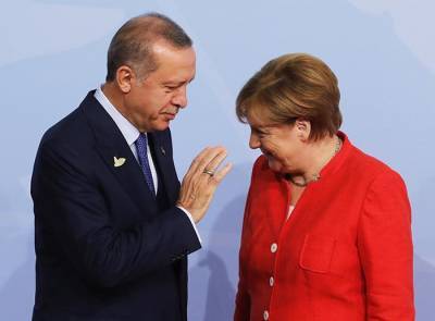 Меркель инициирует диалог в «газовом споре» с Турцией