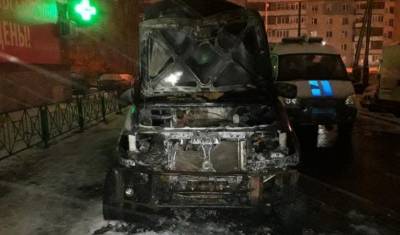 В Тюмени задержали 41-летнего мужчину, которого подозревают в поджоге машины