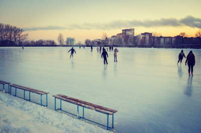 В Перми из-за мороза отменили массовые катания на муниципальных катках