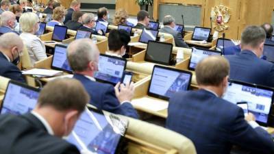 Госдума РФ одобрила проект о крупных штрафах для операторов связи