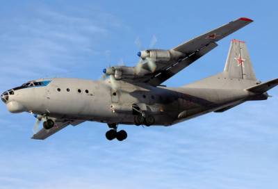 Оторвало шасси: Российский военный самолет совершил жесткую посадку на Курилах