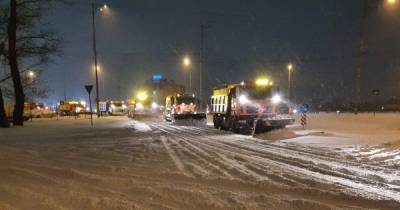 За сутки с улиц Киева вывезено 350 тонн снега, - КГГА