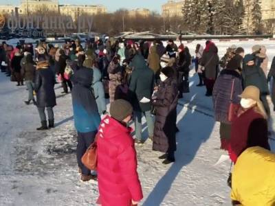 В Петербурге бюджетники поучаствовали в съемках в поддержку Путина