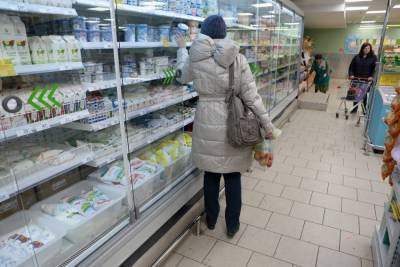 На Урале молокозавод оштрафовали за кефир «из будущего»