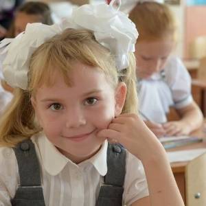 НАН Украины: Дети стали чаще болеть коронавирусом после открытия школ