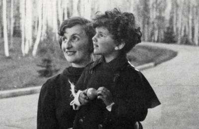 Евгения Хаютина: за что Сталин не любил жену наркома Ежова