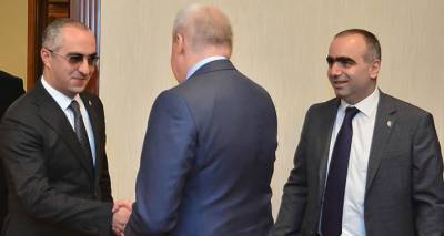 Глава налоговой службы Армении и посол России обсудили двусторонние проекты