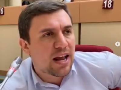 Задержанного соперника Володина хотят судить за монетизацию YouTube-канала