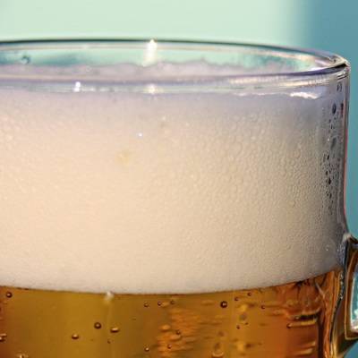 Минфин обсуждает возможность введения минимальной розничной цены на пиво
