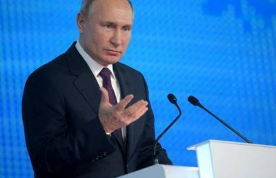 "Где деньги": Путин требует вернуть деньги ученым