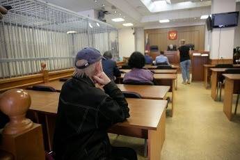 Россиянам разрешат участвовать в заседаниях судов с домашнего компьютера или телефона