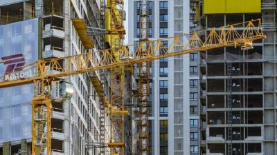 Строительство дома по программе реновации стартовало в Дмитровском районе Москвы