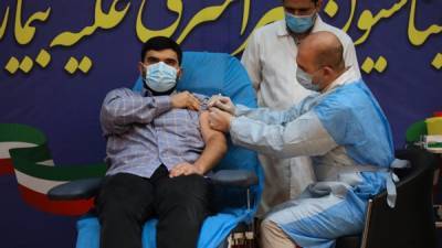 Иран запустил национальную кампанию вакцинации российским «Спутником V»