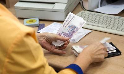 Работникам совхоза в Карелии, накопившего долги после получения 500 миллионов, еще не дали зарплату