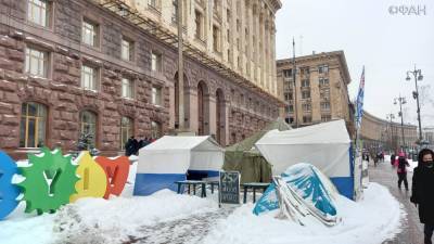 В Киеве обманутые инвесторы «Элита-центра» 16 лет умоляют власти обеспечить их жильем