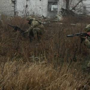 На Донбассе боевики обстреляли украинские позиции: ВСУ пришлось ответить