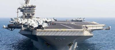 ВМС США проводят учения авианосных групп в Южно-Китайском море