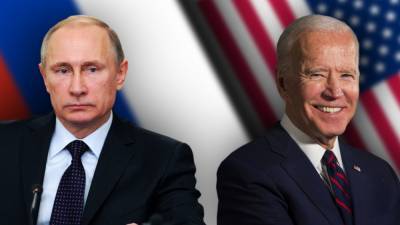 Экс-посол США в России посоветовал Байдену наладить отношения с Путиным