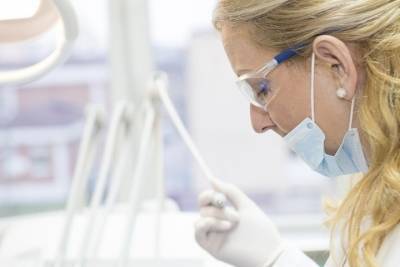 Петербургская стоматология оказала помощь более 200 ковид-пациентам