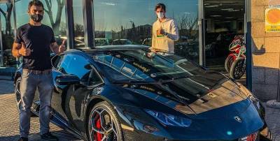 Нападающий Барселоны Франсиску Тринкан приобрел Lamborghini Huracan EVO - ТЕЛЕГРАФ