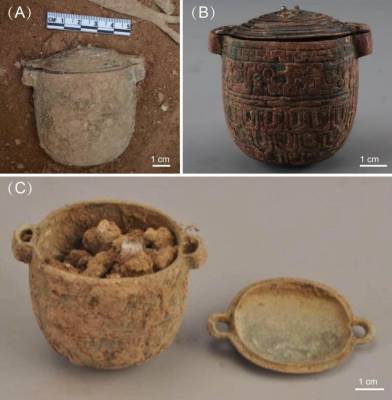 Найден мужской крем, которому 2700 лет