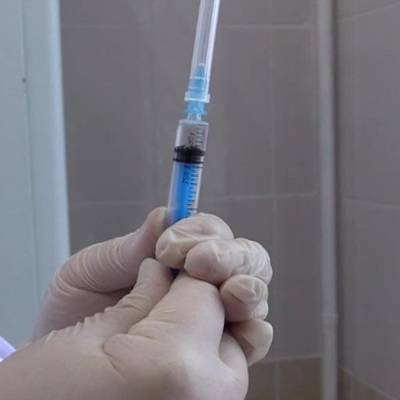 Минздрав расширил категорию граждан, которые могут вакцинироваться от ковида
