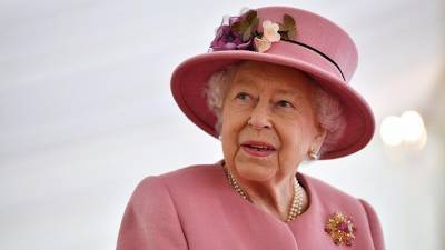 Королева Великобритании Елизавета II в девятый раз стала прабабушкой