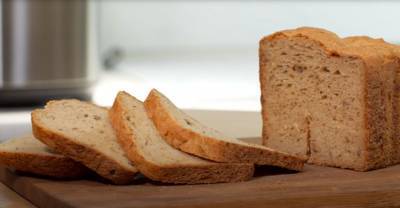 Рецепт кукурузного хлеба с луком и орехами от Евгения Клопотенко - как приготовить, смотреть видео - ТЕЛЕГРАФ