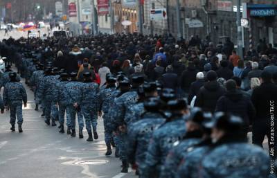 Три митинга ждут столицу Армении в понедельник