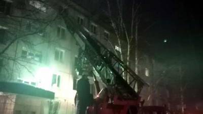 В результате пожара в доме в Иркутской области погибли два человека
